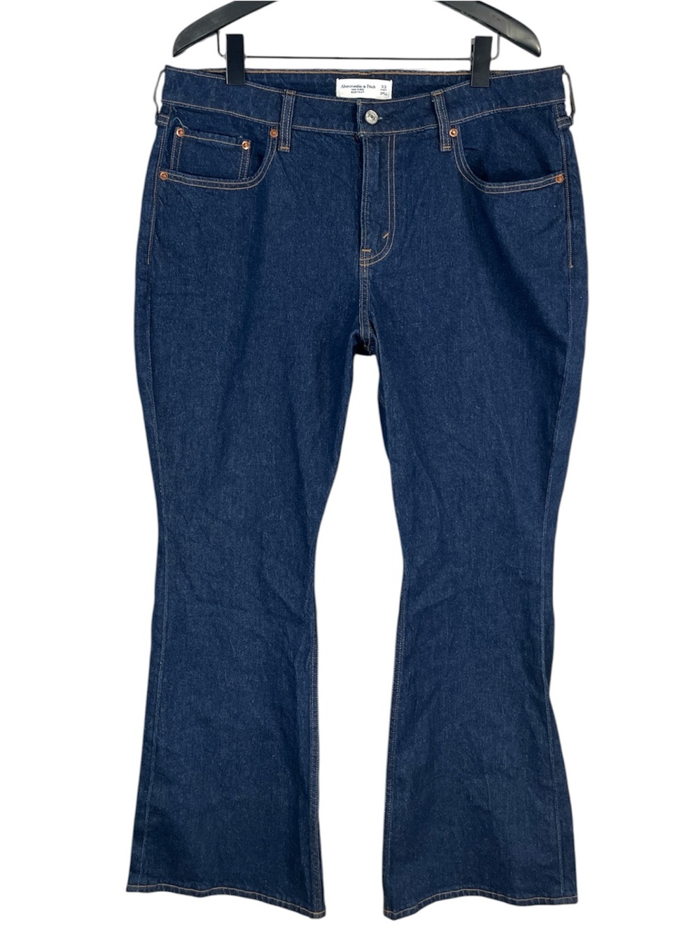 Abercrombie & Fitch Curve Love Mid Rise Bootcut in Dark Rinse Size 32 Short - Picture 5 of 9